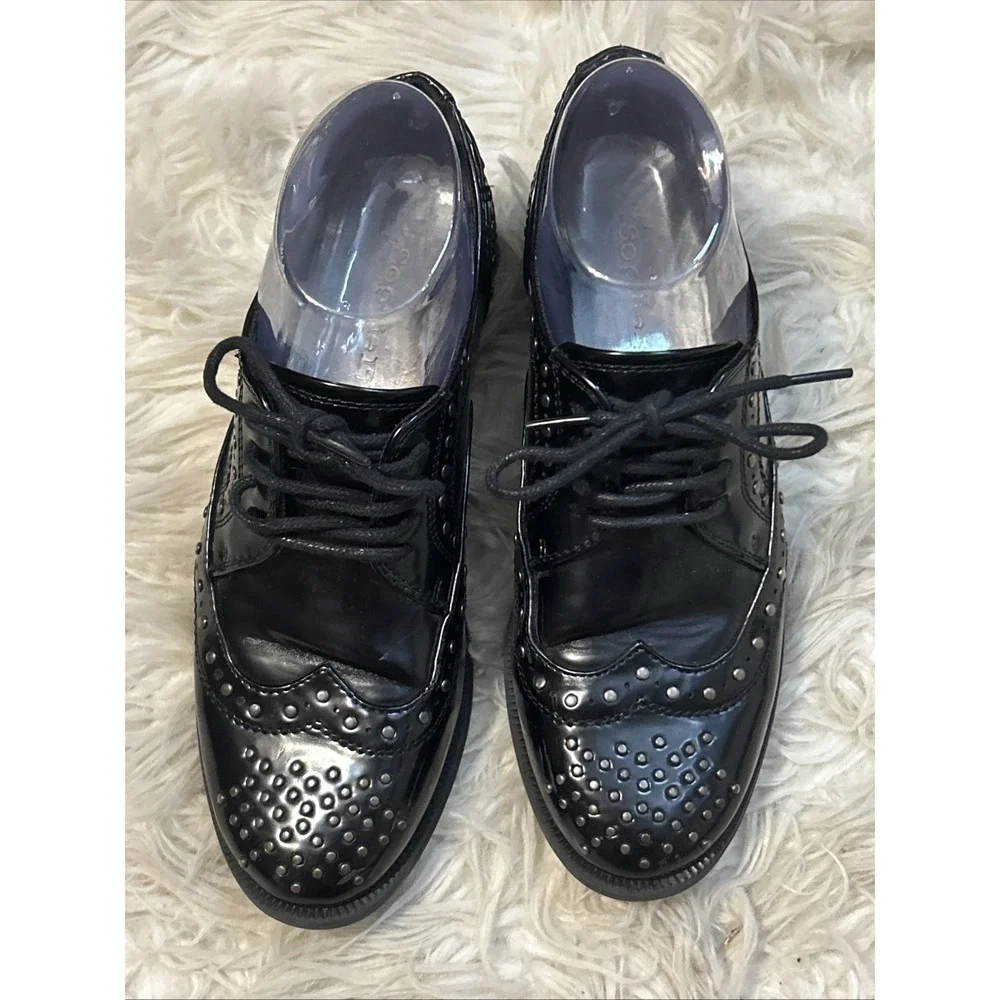 Sophie17 Black Patent Leather Silver Studded‎ Brogues Women's 6 Dress Oxfords